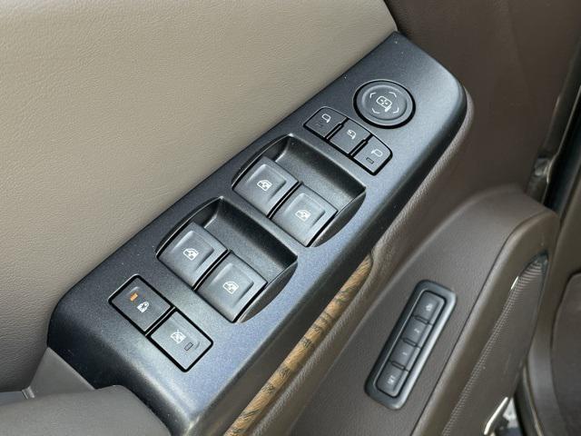 used 2019 GMC Yukon car, priced at $32,410