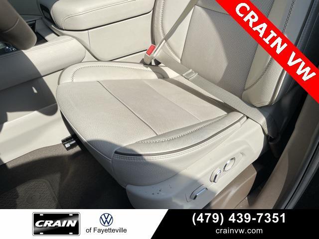 used 2024 GMC Yukon XL car, priced at $76,800