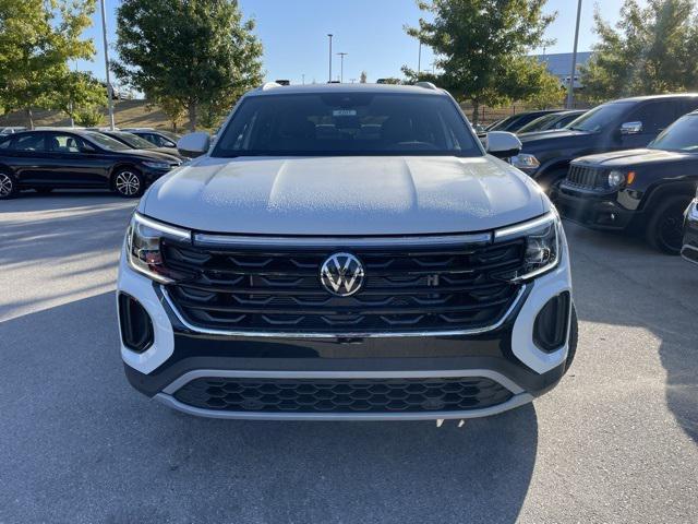 new 2025 Volkswagen Atlas Cross Sport car, priced at $45,091