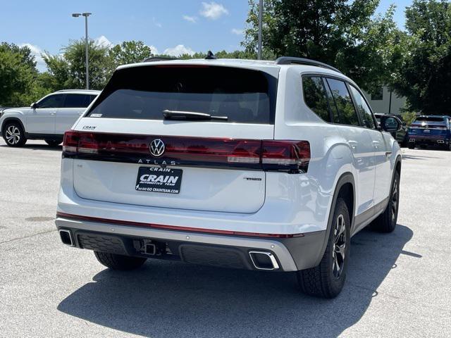 new 2025 Volkswagen Atlas car, priced at $42,154