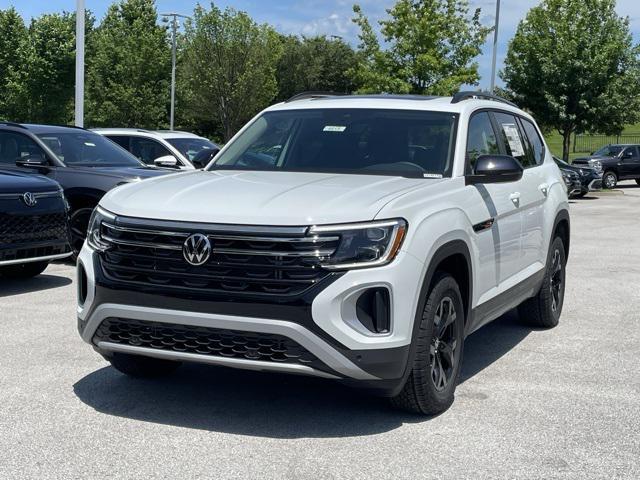 new 2025 Volkswagen Atlas car, priced at $42,154