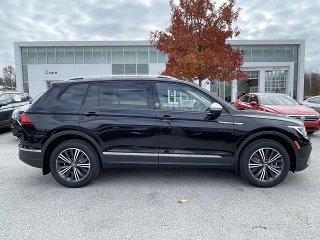 new 2024 Volkswagen Tiguan car, priced at $32,239