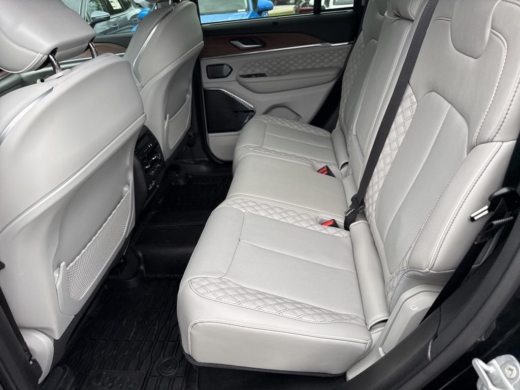 used 2022 Jeep Grand Cherokee 4xe car, priced at $33,000