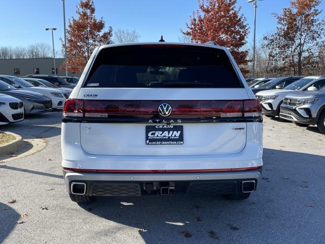 new 2025 Volkswagen Atlas car, priced at $48,002