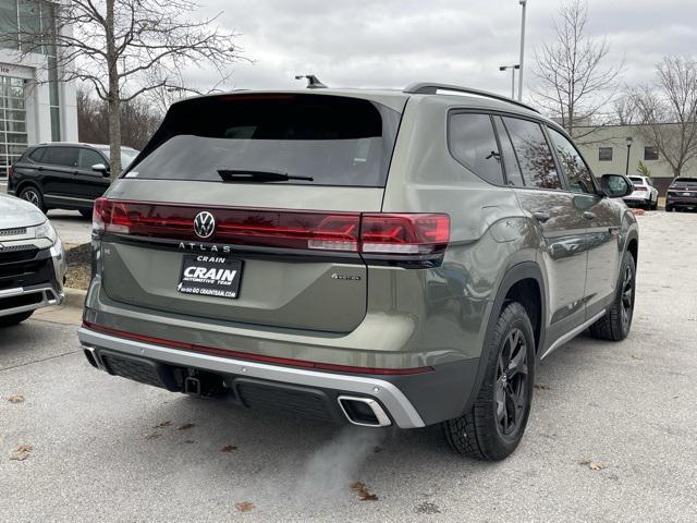 new 2025 Volkswagen Atlas car, priced at $47,404