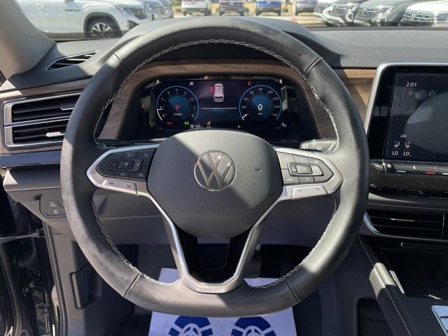 new 2025 Volkswagen Atlas car, priced at $36,774