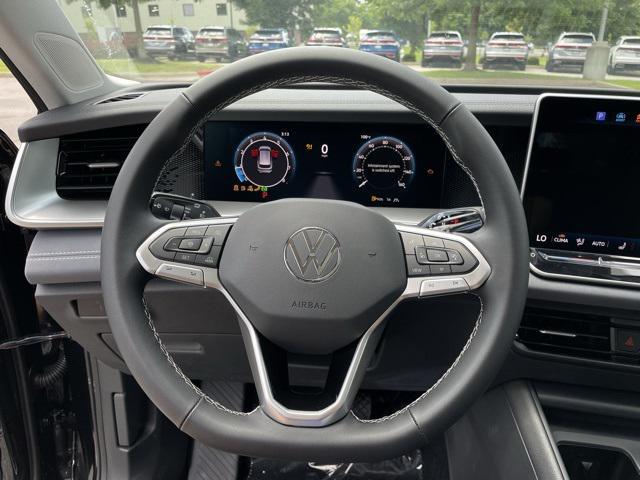 new 2025 Volkswagen Tiguan car, priced at $36,034