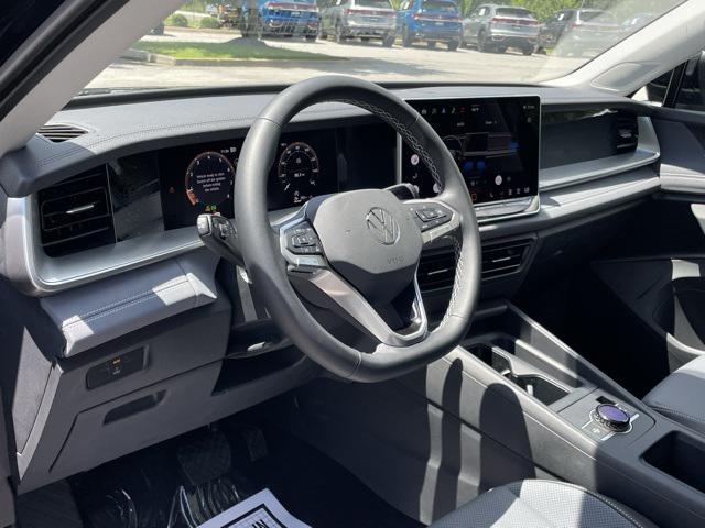 new 2025 Volkswagen Tiguan car, priced at $37,416