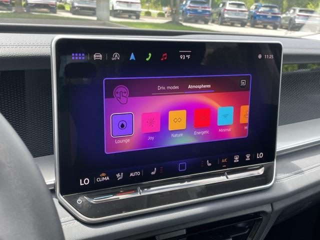 new 2025 Volkswagen Tiguan car, priced at $37,416