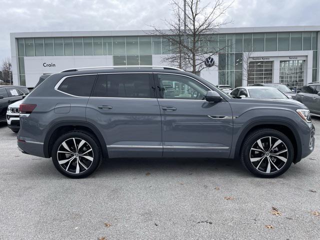 new 2025 Volkswagen Atlas car, priced at $54,348