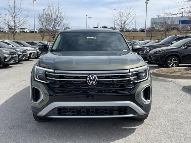 new 2025 Volkswagen Atlas car, priced at $44,904