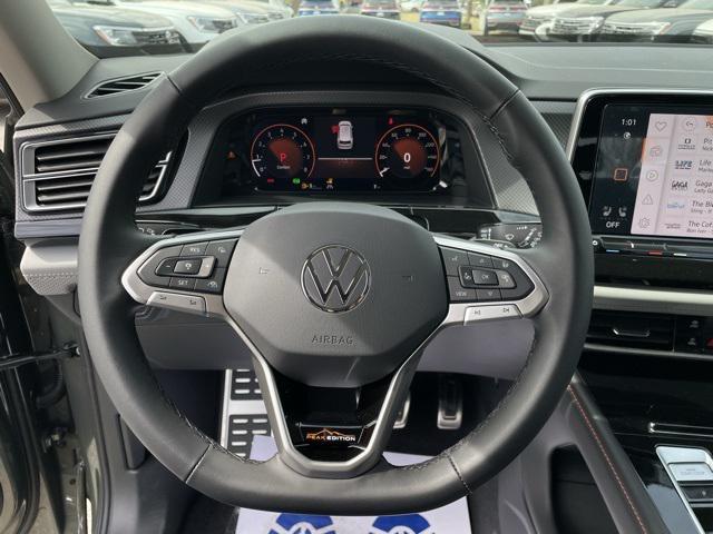 new 2025 Volkswagen Atlas car, priced at $44,904