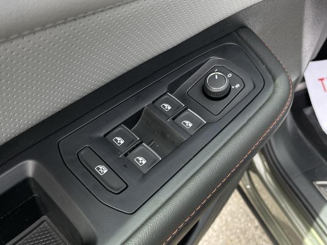 new 2025 Volkswagen Atlas car, priced at $44,904