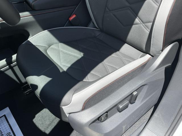 new 2025 Volkswagen Atlas car, priced at $46,852