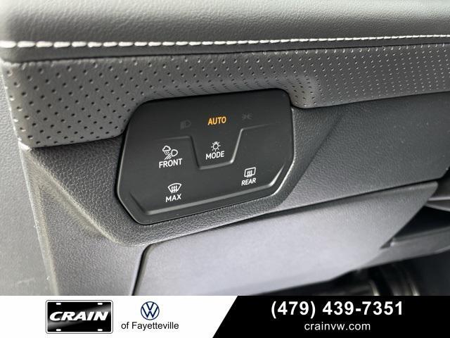 new 2025 Volkswagen Atlas Cross Sport car, priced at $50,872