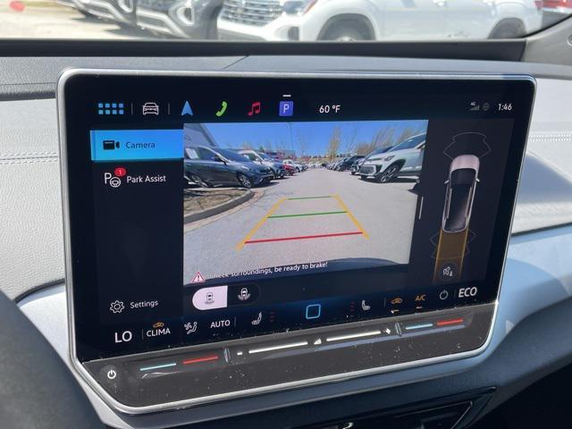 new 2025 Volkswagen ID.4 car, priced at $40,720