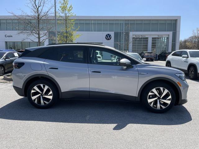 new 2025 Volkswagen ID.4 car, priced at $40,720
