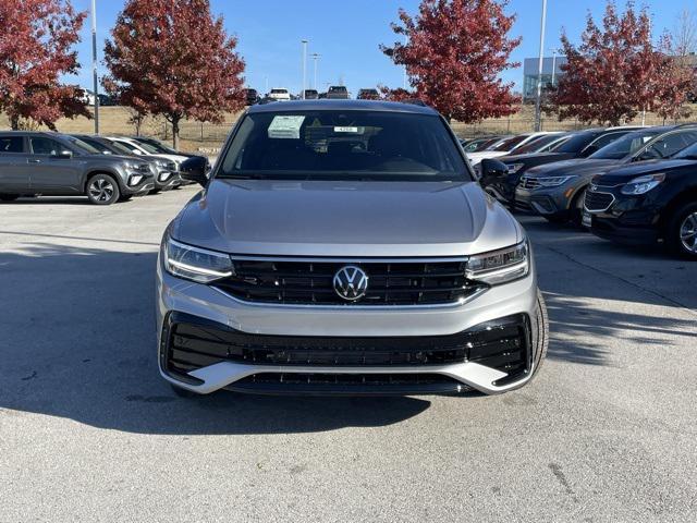 new 2024 Volkswagen Tiguan car, priced at $33,040