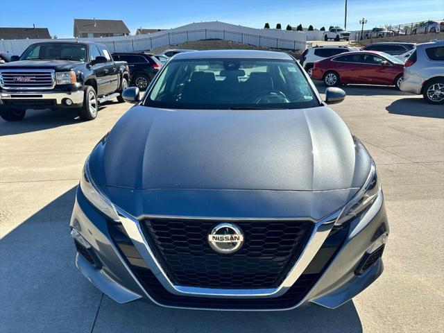 used 2022 Nissan Altima car