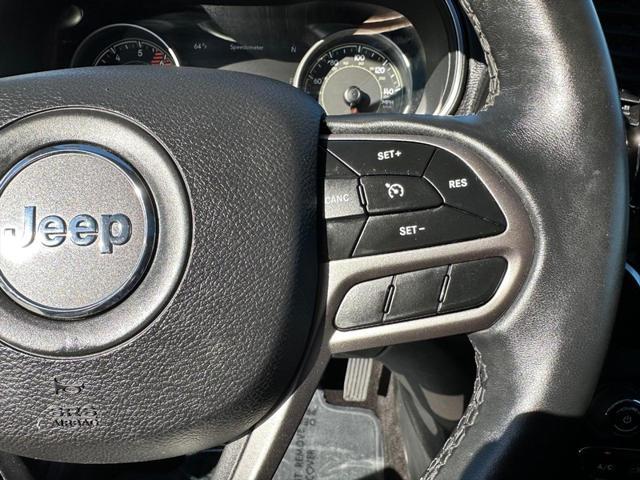 used 2019 Jeep Cherokee car