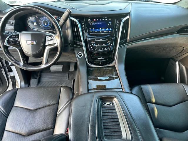 used 2018 Cadillac Escalade ESV car, priced at $44,395