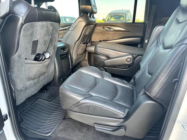 used 2018 Cadillac Escalade ESV car, priced at $44,395