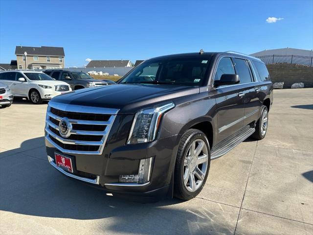 used 2015 Cadillac Escalade ESV car, priced at $24,995