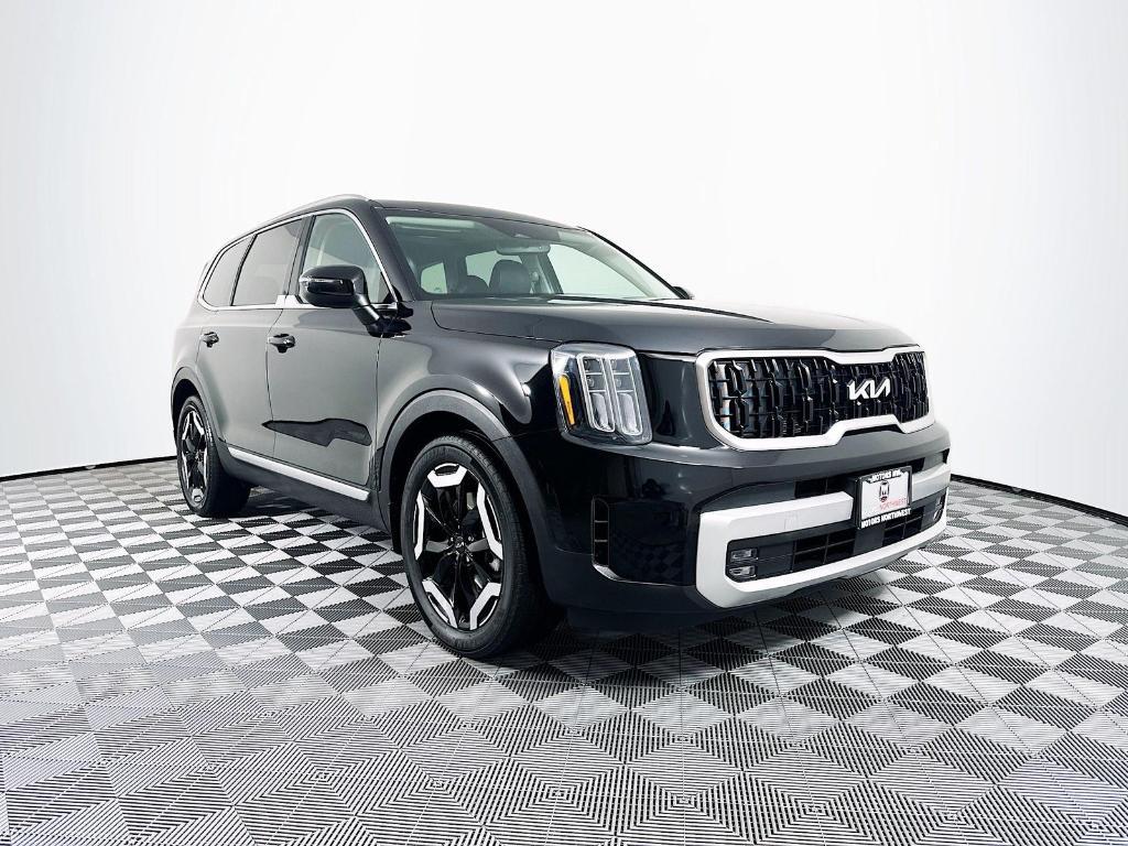 used 2023 Kia Telluride car, priced at $39,000