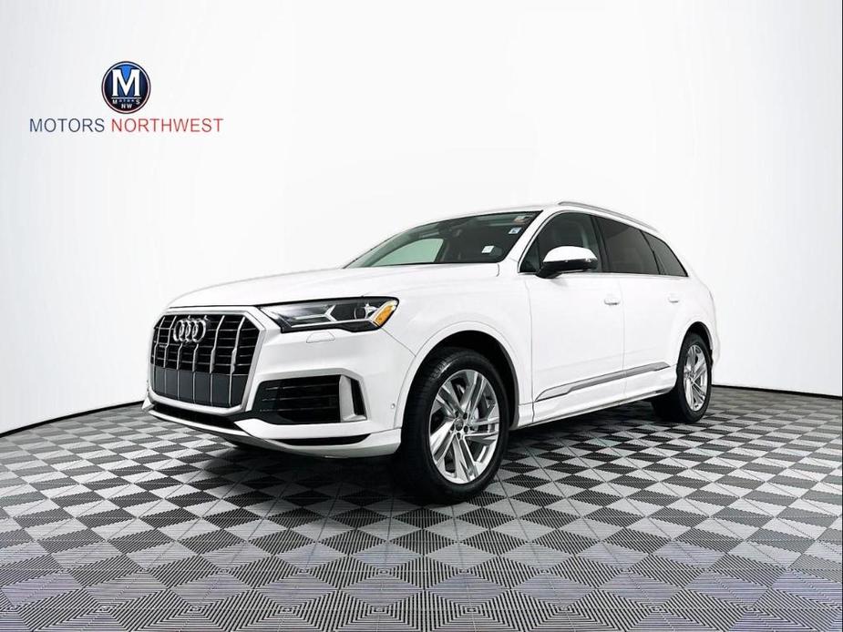 used 2020 Audi Q7 car, priced at $27,995