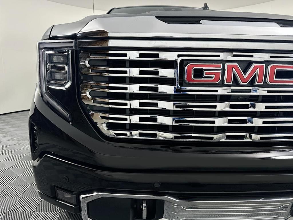 used 2023 GMC Sierra 1500 car, priced at $63,000