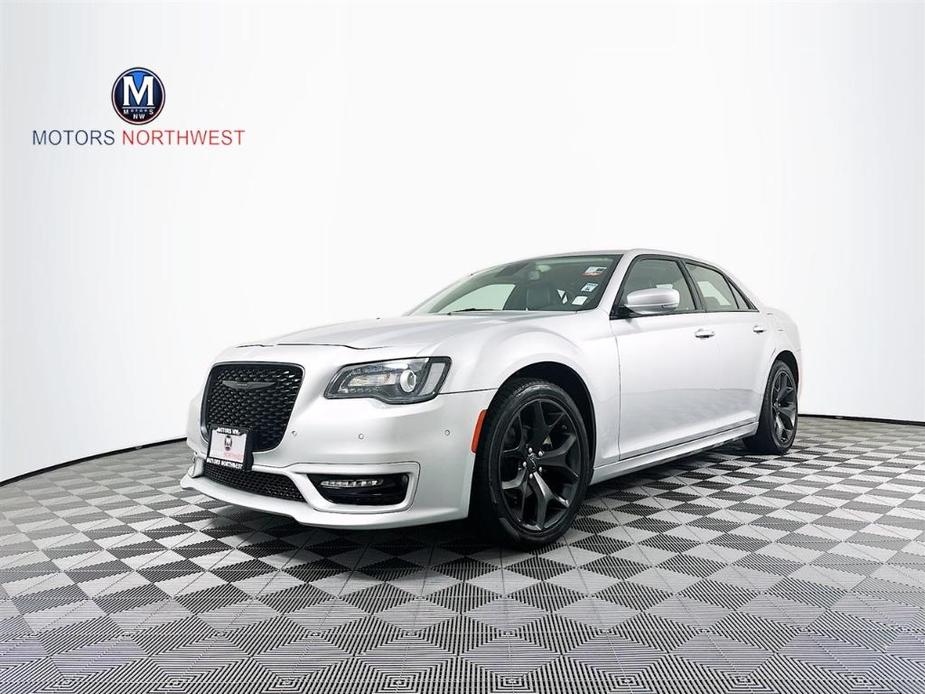 used 2022 Chrysler 300 car, priced at $24,995