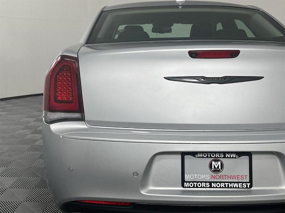 used 2022 Chrysler 300 car, priced at $24,995