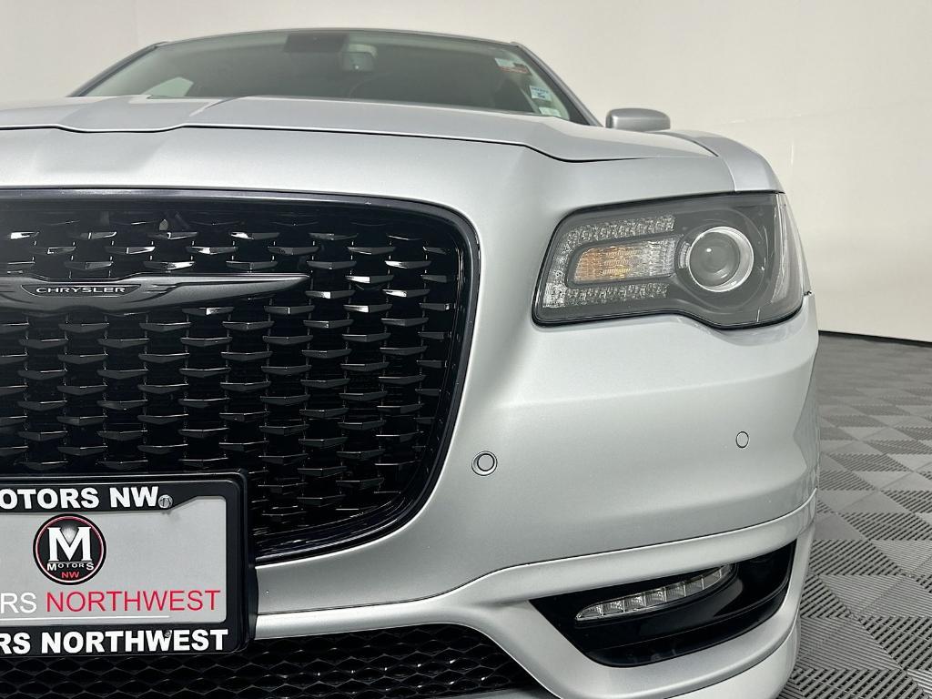 used 2022 Chrysler 300 car, priced at $20,995