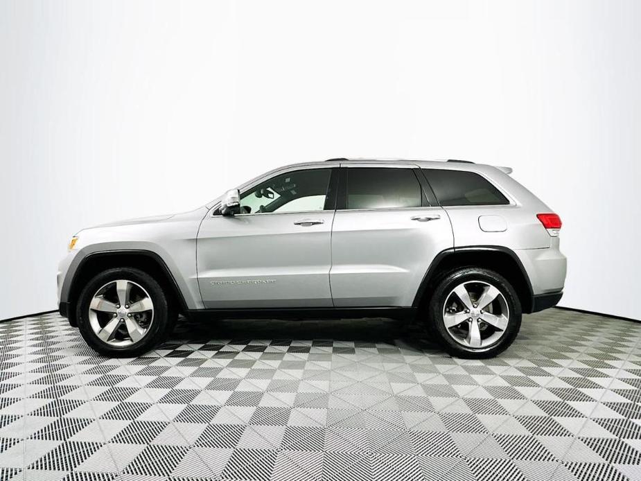 used 2015 Jeep Grand Cherokee car, priced at $15,995