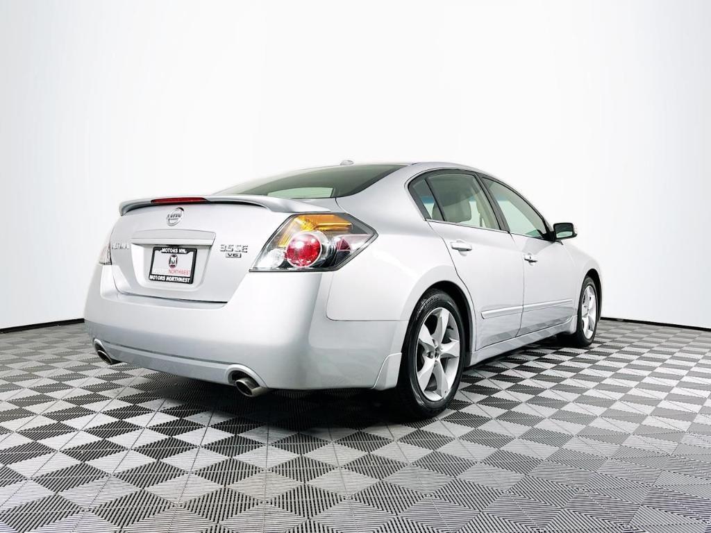 used 2008 Nissan Altima car, priced at $7,000