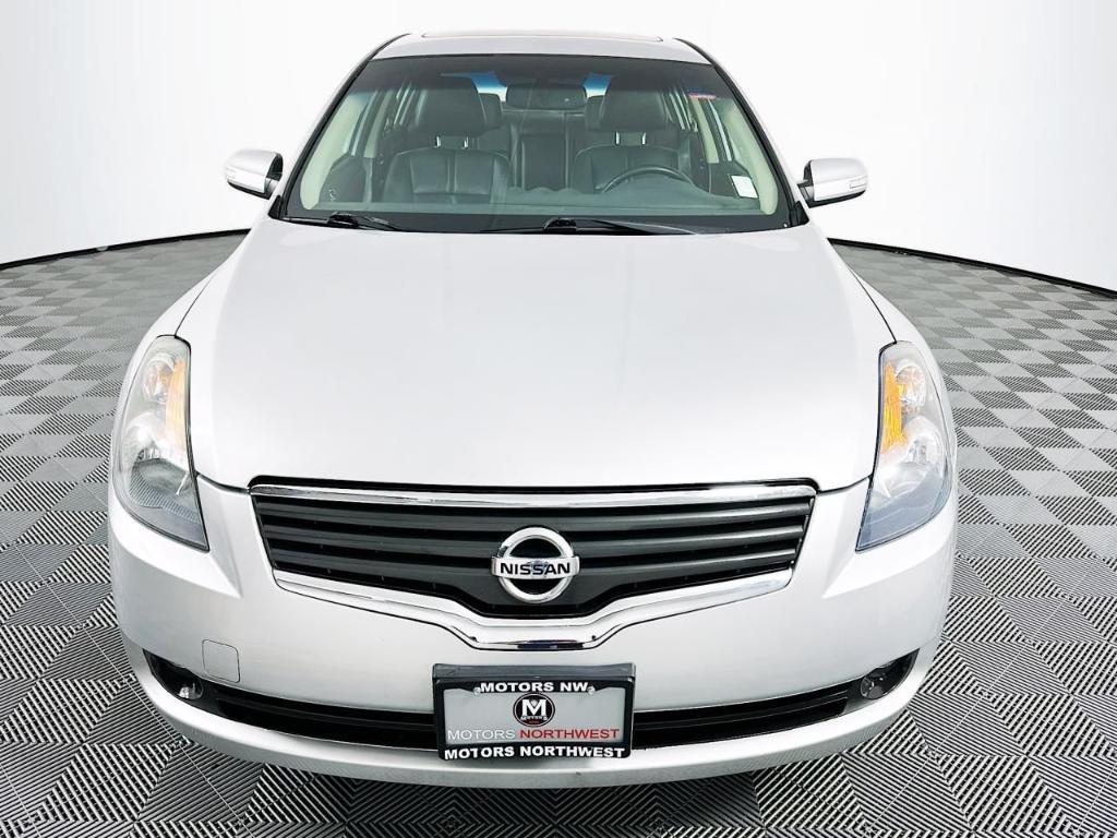 used 2008 Nissan Altima car, priced at $7,000