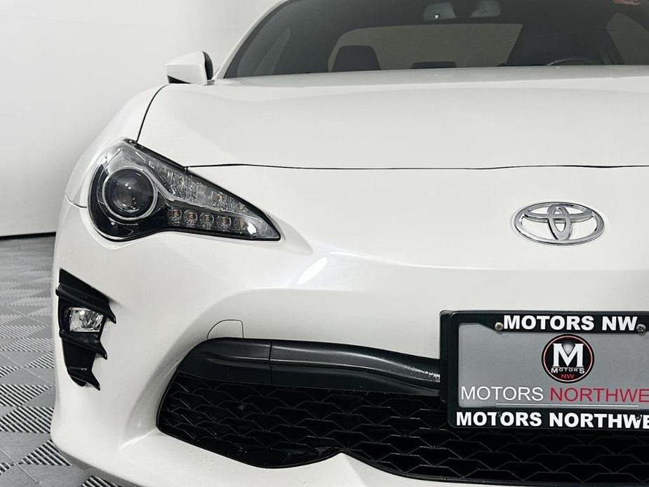 used 2020 Toyota 86 car, priced at $27,995