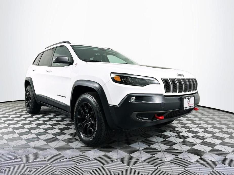 used 2020 Jeep Cherokee car, priced at $23,995