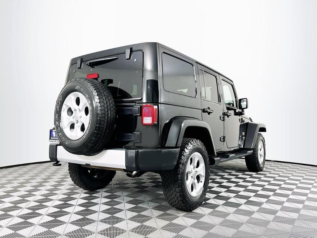 used 2015 Jeep Wrangler Unlimited car, priced at $21,995