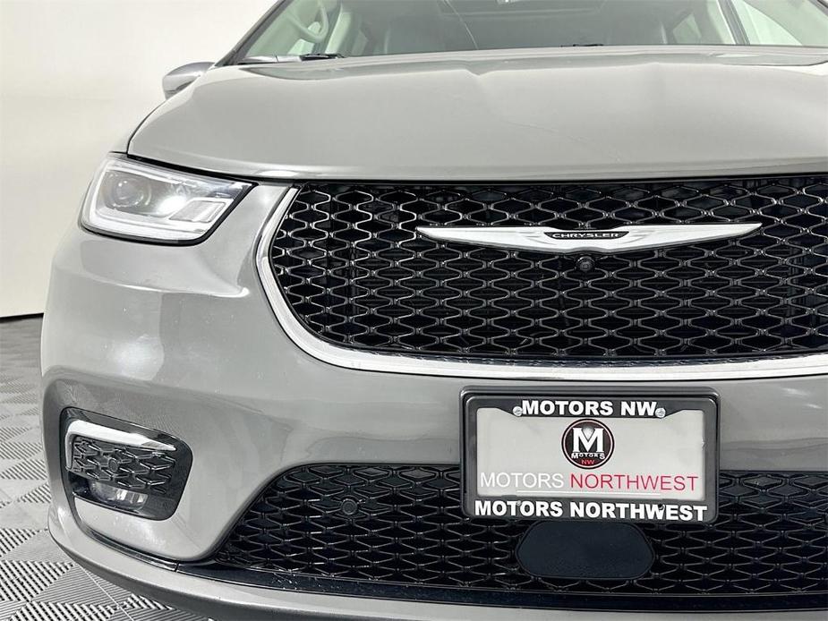 used 2022 Chrysler Pacifica car, priced at $24,995