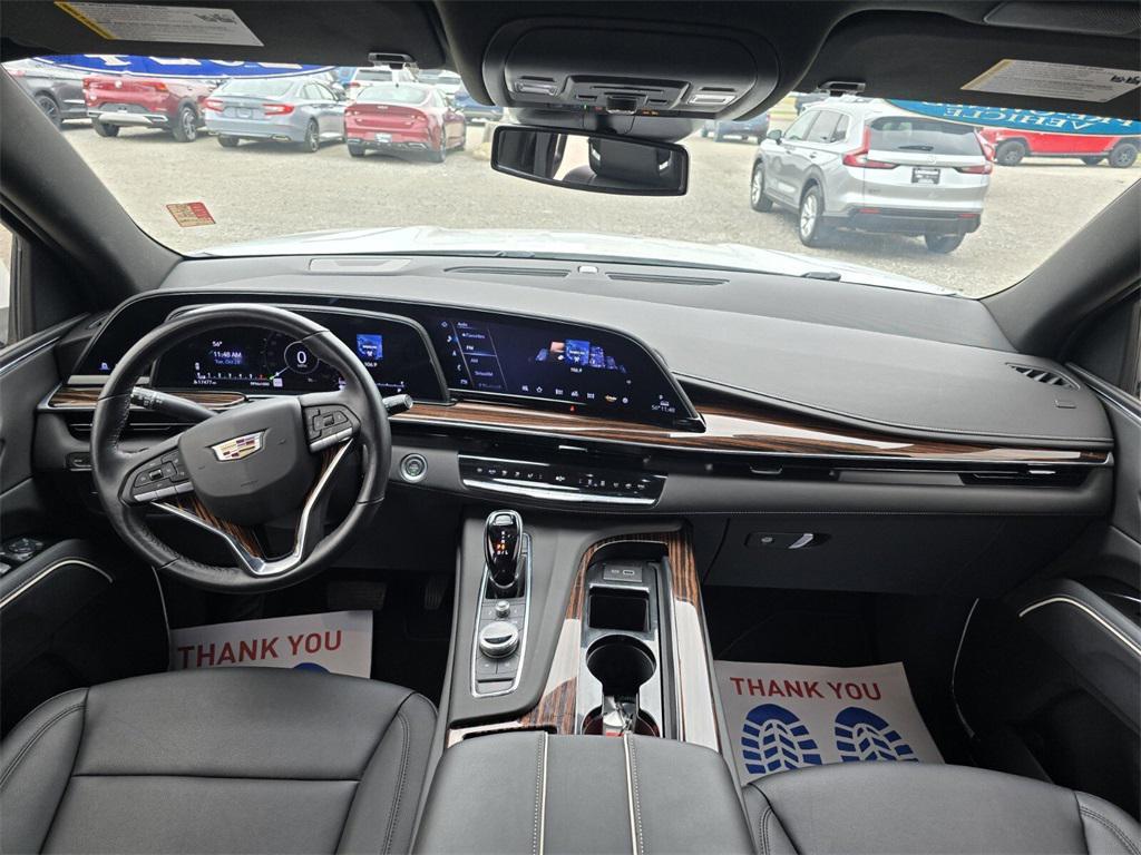 used 2024 Cadillac Escalade car, priced at $75,545