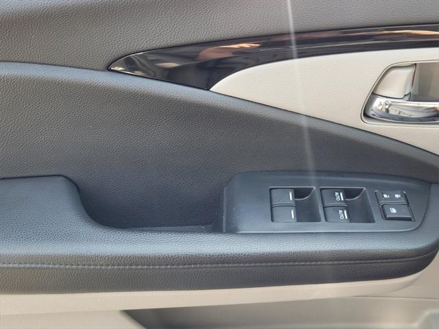 used 2022 Honda Pilot car, priced at $37,104