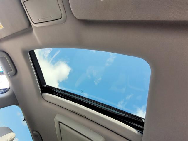 used 2022 Honda Pilot car, priced at $37,104