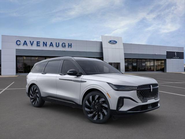 new 2025 Lincoln Nautilus car