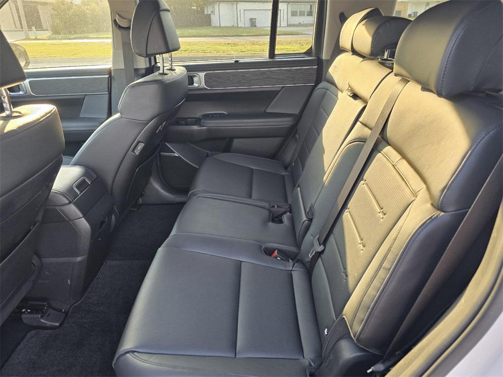 used 2025 Hyundai Santa Fe car, priced at $37,988