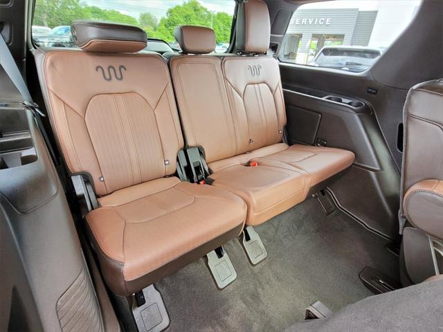 used 2022 Ford Expedition car, priced at $53,219