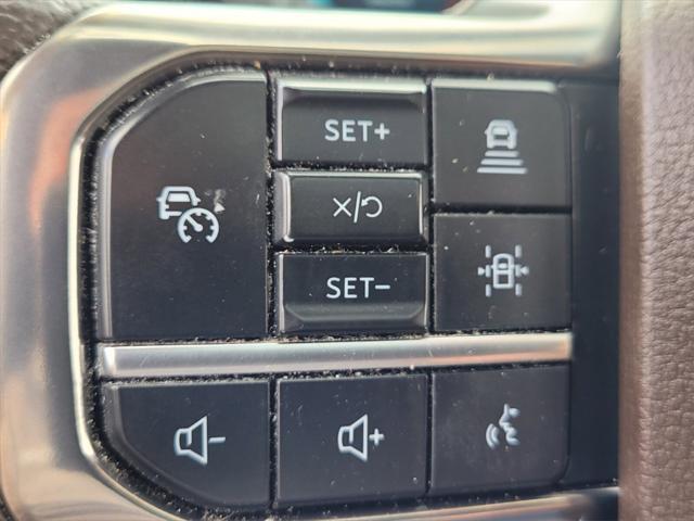 used 2022 Ford Expedition car, priced at $53,219