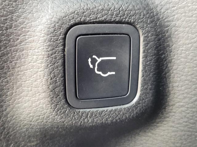 used 2022 Jeep Compass car, priced at $23,044