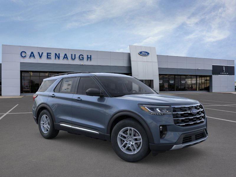 new 2025 Ford Explorer car, priced at $40,760