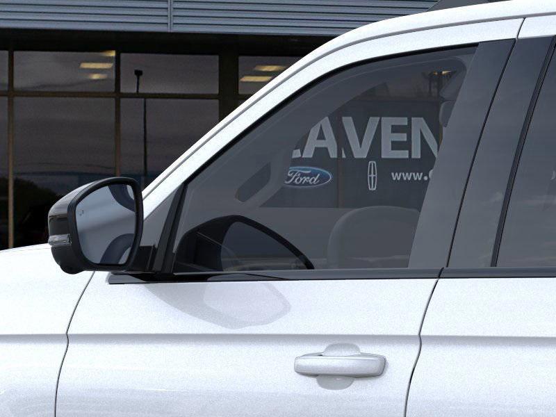 new 2025 Ford Expedition car, priced at $81,230